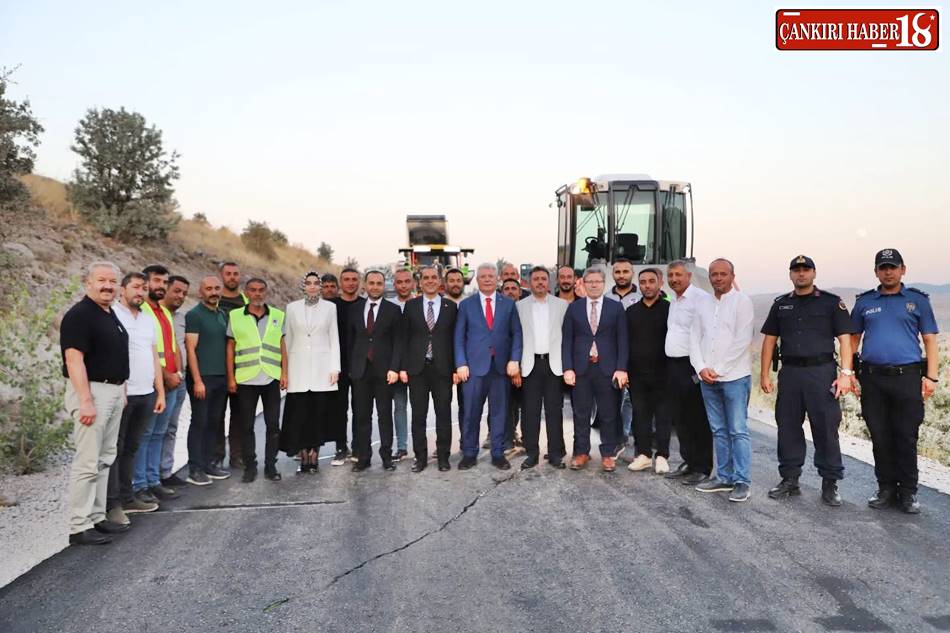 Vali M. Fırat Taşolar, Milletvekili Muhammet Emin Akbaşoğlu, Kurşunlu Kaymakamı Şeyma Nur Arıkan, İl Başkanı Koray Erdoğan, Meclisi Başkanı Ahmet Ulusoy, İl Özel İdaresi Genel Sekreteri Yüksel Çelik,