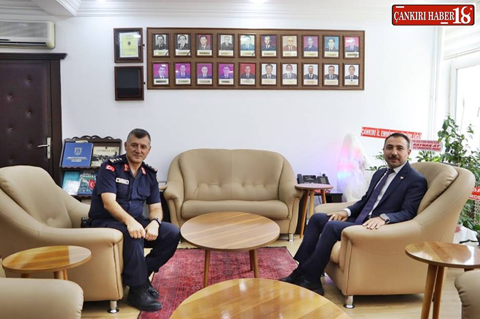 Çankırı İl Jandarma Komutanı Serhat Demiral, Çankırı Jandarma Haberleri, Çankırı Polis Eğitim Merkezi Müdürü Özdemir, Çankırı Göç İdaresi İl Müdürü Osman KARACA, Vali Yardımcıları Gürkan KARAM,