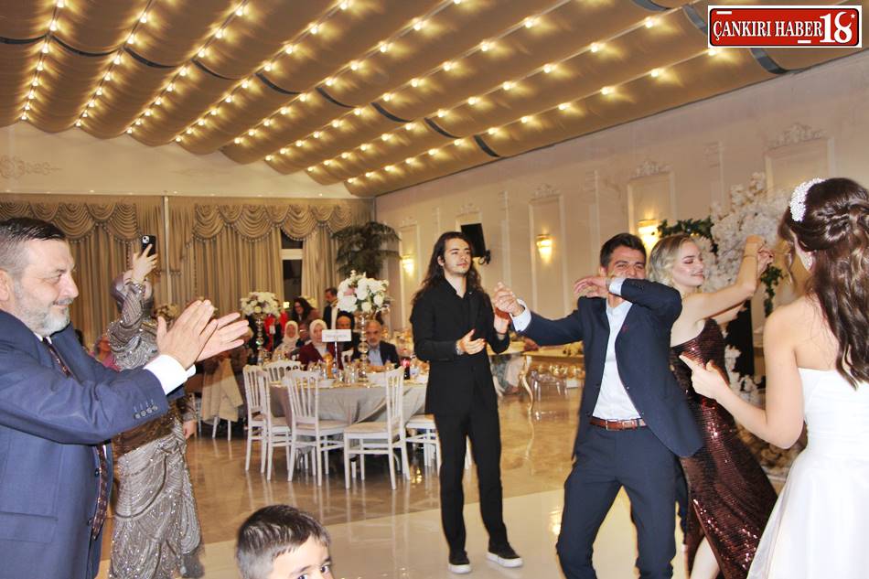 Çankırı Düğün, Dostlar Zücaciye, Metin Paker, Gülesin Ahmet Çifti, Düğün haberleri,
