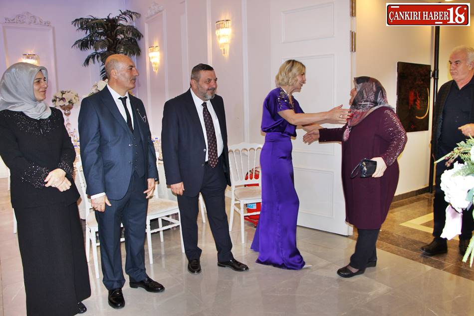 Çankırı Düğün, Dostlar Zücaciye, Metin Paker, Gülesin Ahmet Çifti, Düğün haberleri,