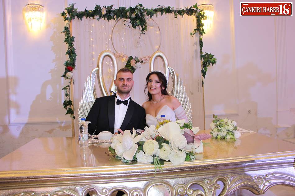 Çankırı Düğün, Dostlar Zücaciye, Metin Paker, Gülesin Ahmet Çifti, Düğün haberleri,