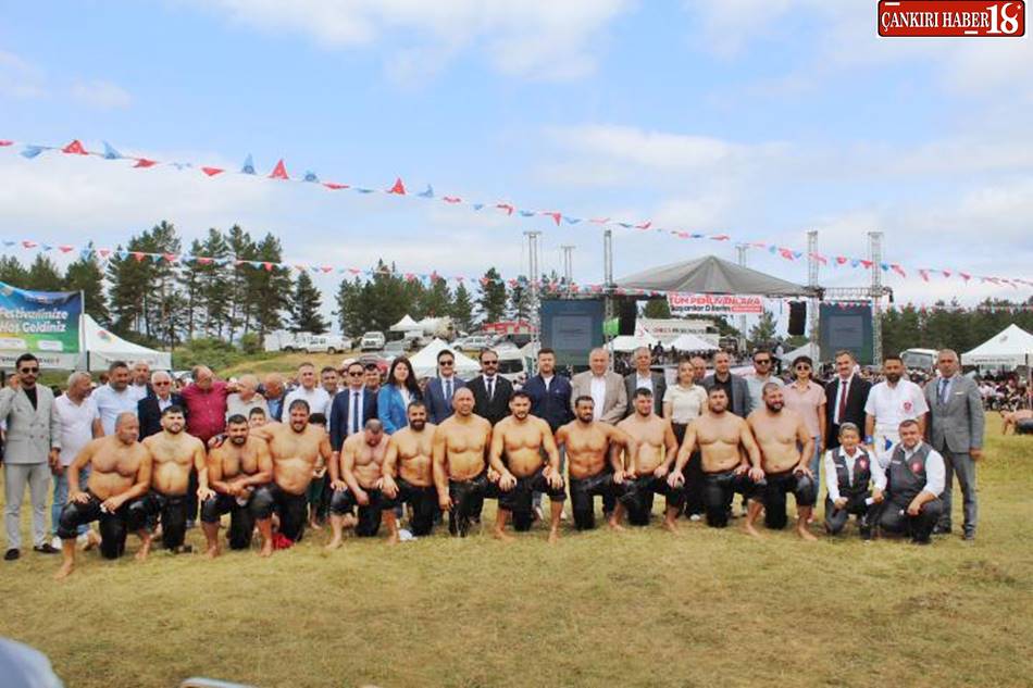 Çankırı Yapraklı Festivali, Yapraklı Güreşleri, Belediye Başkanı Ömer Güngör, Huseyin Durmaz, Yapraklı Haber, Çankırı  yapraklı, Çankırı Valisi M. Fırat Taşolar,