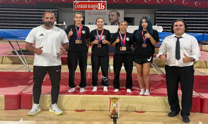 Çankırı Gençlik ve Spor İl Müdürlüğü Sporcularının İzmir Başarısı