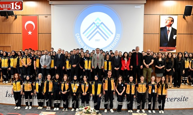 ÇAKÜ’de Arma Takdim ve Yemin Töreni Gerçekleştirildi