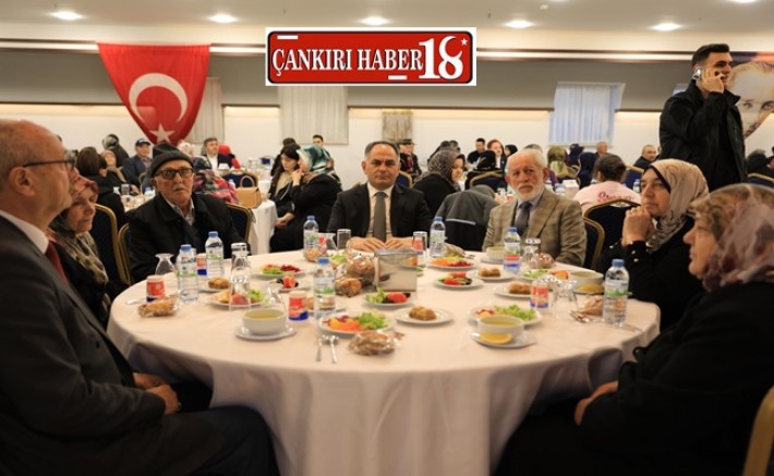 Çankırı’da Büyük Aile Sofrası iftar programı düzenlendi.