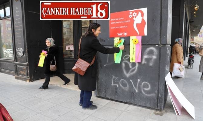 Çankırı haber, Çankırı’da Kadınlara Çiçekli Sürpriz