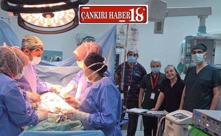 Çankırı'da Prostat Kanseri Ameliyatı Başarıyla Gerçekleştirildi