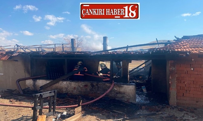 Çankırı Kızılırmak Bayanpınar Köyünde Ev Yangını