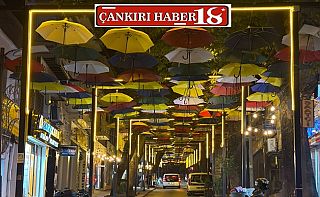 ÇankırıÇankırı’da Şemsiyeli Sokak’a Işıklı Dokunuş, Çankırı