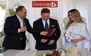 ÇankırıÇankırı Valisi Hüseyin Çakırtaş, Kaymakam İnce’nin Nikâh Şahidi Oldu, Çankırı