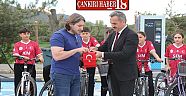 Çankırılı Sporcular Türk bayrağı Kastamonu’ya Teslim Etti