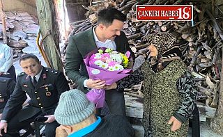 Çerkeş Kaymakam Arslanargun Şehit Ailesiyle Bir Araya Geldi