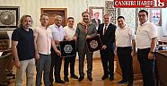 Oğuz Boyları Yarenleri Rektör Karataş’a Hoş Geldiniz Ziyaretinde Bulundu - Çankırı Üniversite haber18