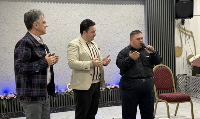 Yarenler Aileleri Birlikte İftar Yaptı